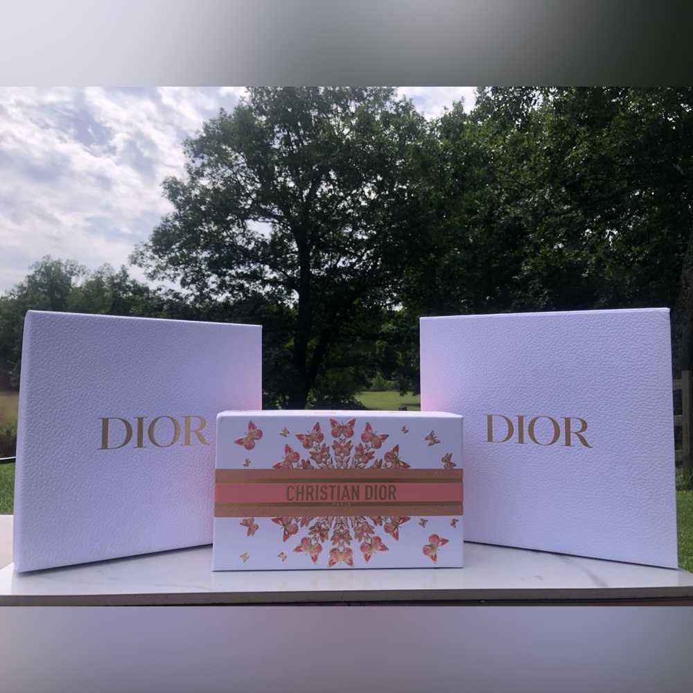 Dior Gift Boxes (All 3 Included) - Picture 7 of 7